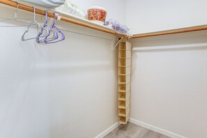 Apartment (2 Bedrooms) | Interior - 1 Mi to Whiskey Row + Town Sq: Remote Work Hub! (Prescott)