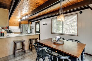 บ้านพัก (4 Bedrooms) | ภายใน