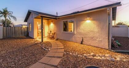 Stylish & Cozy / Parking / 1 BR 1 BA / Casita