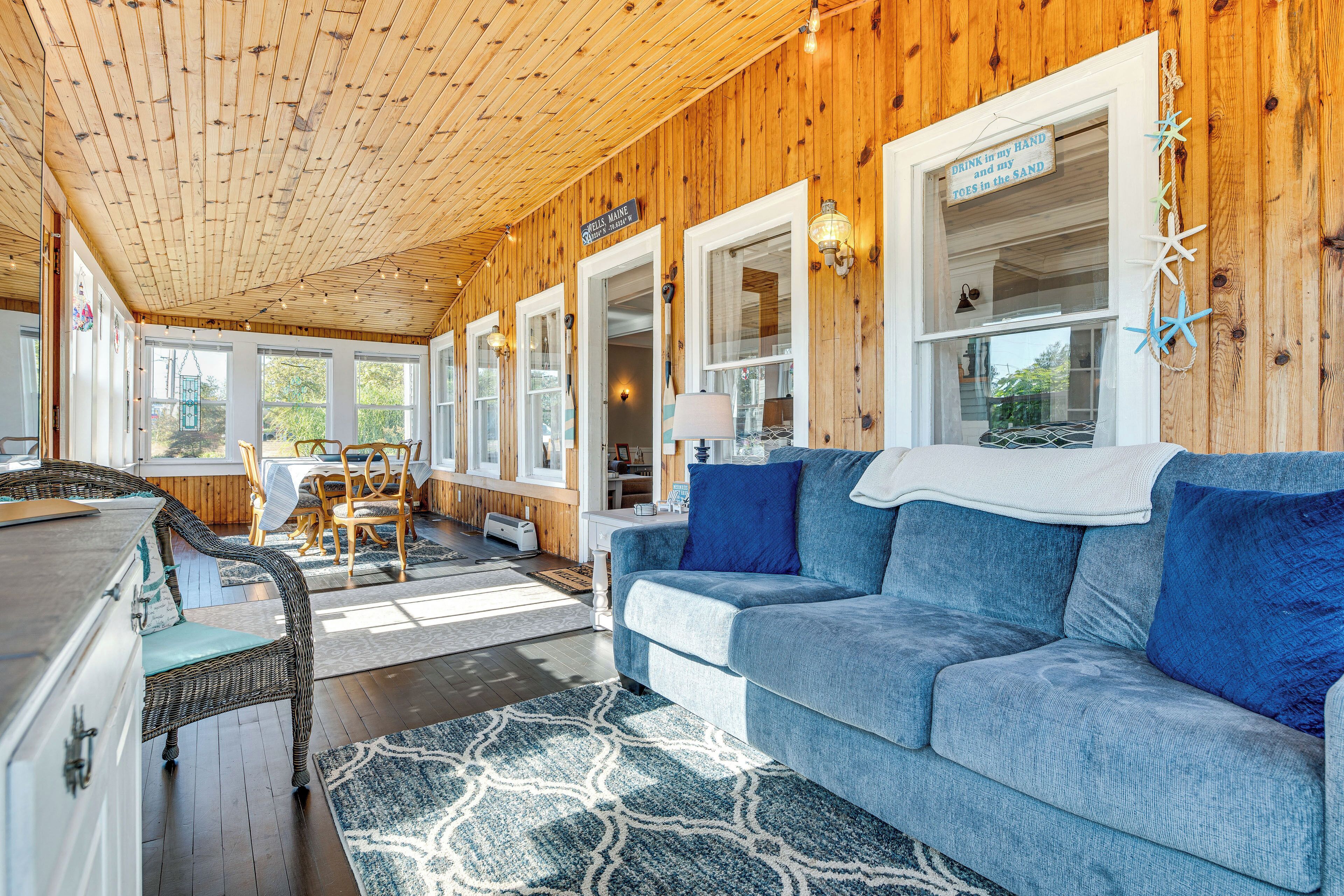 House (4 Bedrooms) | Front of property