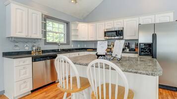 Nhà (3 Bedrooms) | Nội thất