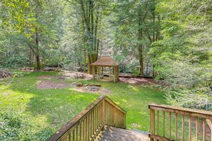 House (3 Bedrooms) | Interior - Creekside Family Home in Cleveland: Stay & Play! (Cleveland)