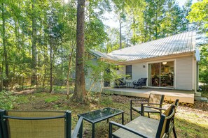 House (2 Bedrooms) | Interior - Carrboro Quaint! 2 Mi to Heart of Chapel Hill! (Carrboro)