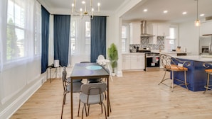 Nhà (3 Bedrooms) | Nội thất