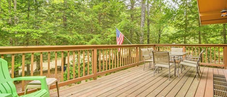 Casa (3 Bedrooms) | Opções para refeição ao ar livre