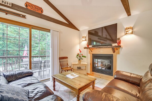House (3 Bedrooms) | Interior - Walk to Water: Outdoor Gem w/ Bunkhouse in Madison (Madison)