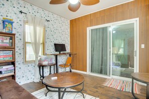 House (2 Bedrooms) | Interior - Rock Rapids Family Home w/ Deck & Large Yard (Rock Rapids)