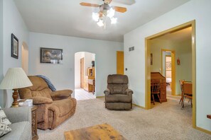 House (2 Bedrooms) | Interior