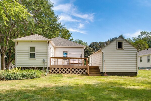 House (2 Bedrooms) | Front of property