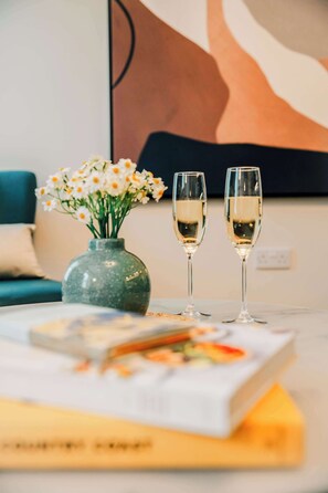 Nicht klassifiziertes Bild, 2 von 46, Schaltfläche