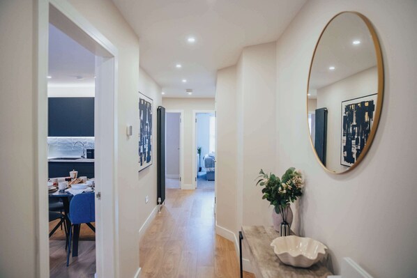 Unclassified image, 1 of 53, button