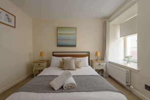 3 chambres, bureau, fer et planche Ă repasser, Wi-Fi