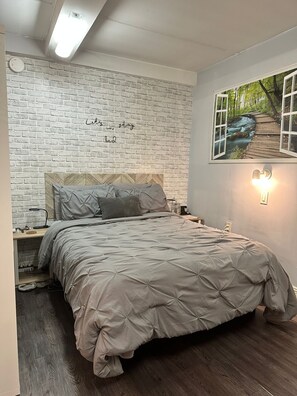 Strykejern/-brett, wi-fi og sengetøy