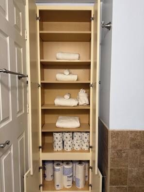 Interior - Casa Del Mar Resort, Marvelous beach front, Ocean views in Galveston 391, (Galveston)