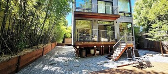 Modern Hideaway in the Redwoods