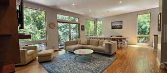 Modern Hideaway in the Redwoods