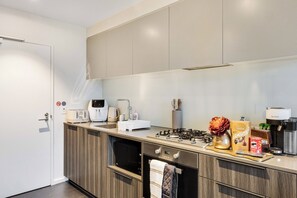 Microwave, oven, stovetop, dishwasher