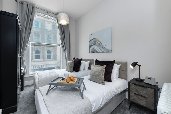 Apartment, 1 Bedroom, Non Smoking, Private Bathroom | Iron/ironing board, free WiFi - Market Street Apartment 3A Flat 1 (Nottingham)