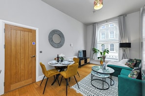 Apartment, 1 Bedroom, Non Smoking, Private Bathroom | Dining room - Market Street Apartment 3A Flat 1 (Nottingham)