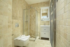 Apartment | Bathroom