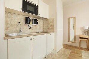 Leilighet | Eget kjøkken | Kjøleskap, mikrobølgeovn, kokeplater og oppvaskmaskin