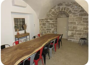 Dining - Superb atypical mas with swimming pool (Laval pradel)
