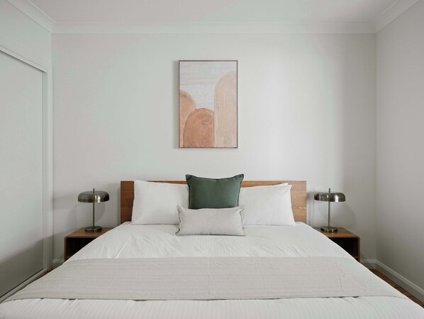 1 غرفة نوم ومكتب ومكواة/لوح كي وواي فاي