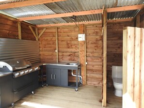 Tent, Patio, Garden View | Private kitchen