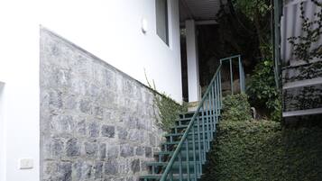 Deluxe Double Room, Balcony, Mountain View | Iron/ironing board, free WiFi