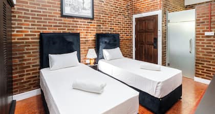 Trillium Boutique Express Hotel