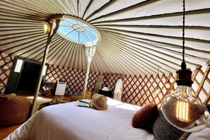 1 室のベッドルーム、セーフティボックス (室内)、アイロン / アイロン台、WiFi