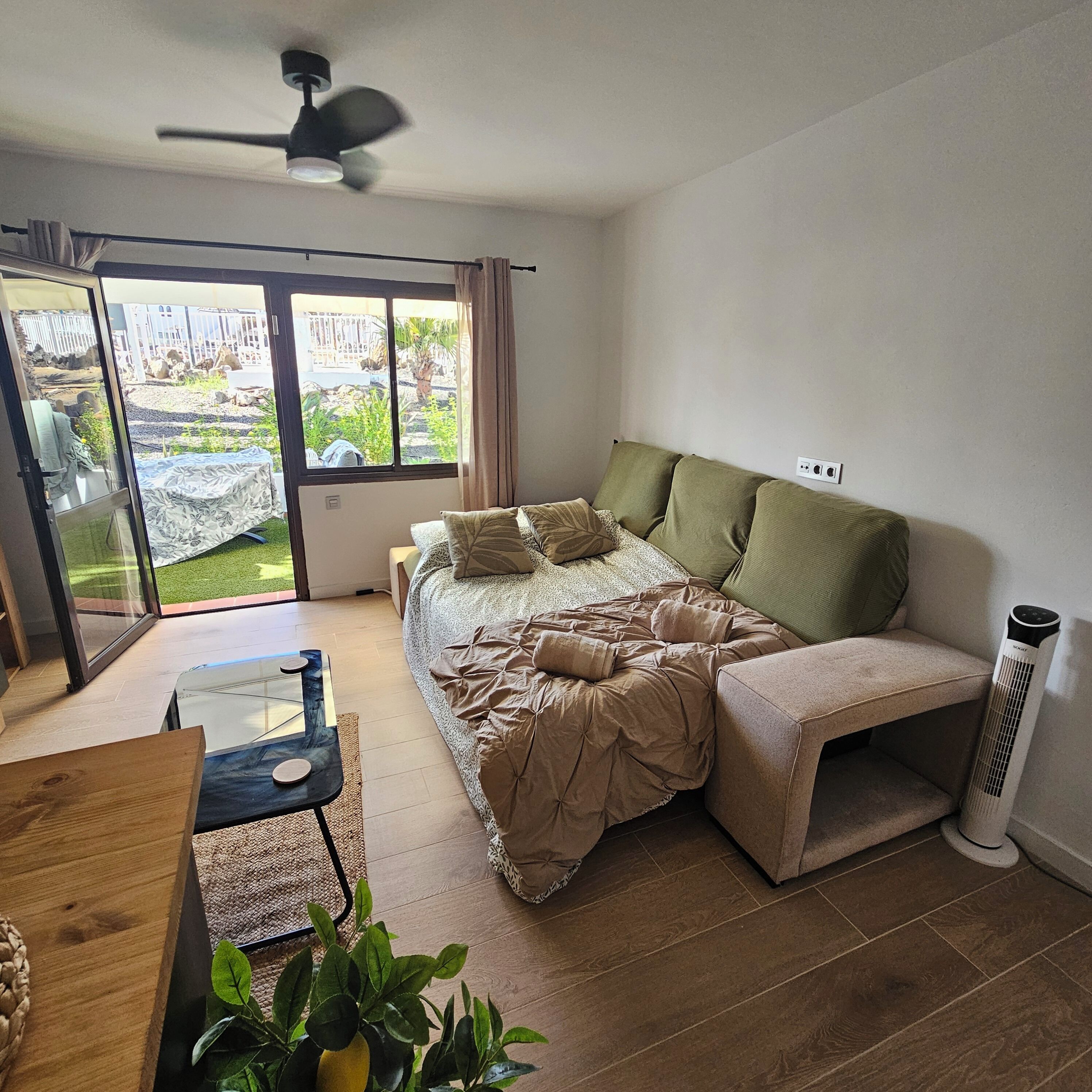 1 bedroom, in-room safe, iron/ironing board, travel cot