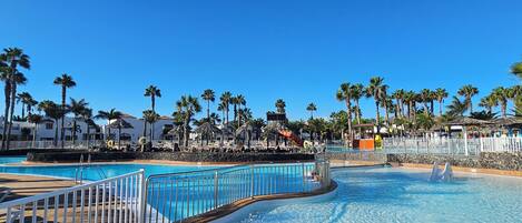 Utomhuspool