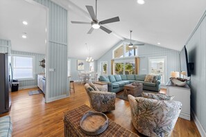 تلفزيون ذكي