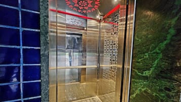 Lift