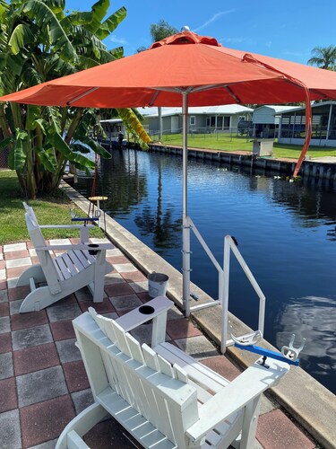 Lake Okeechobee Hideout - On the water