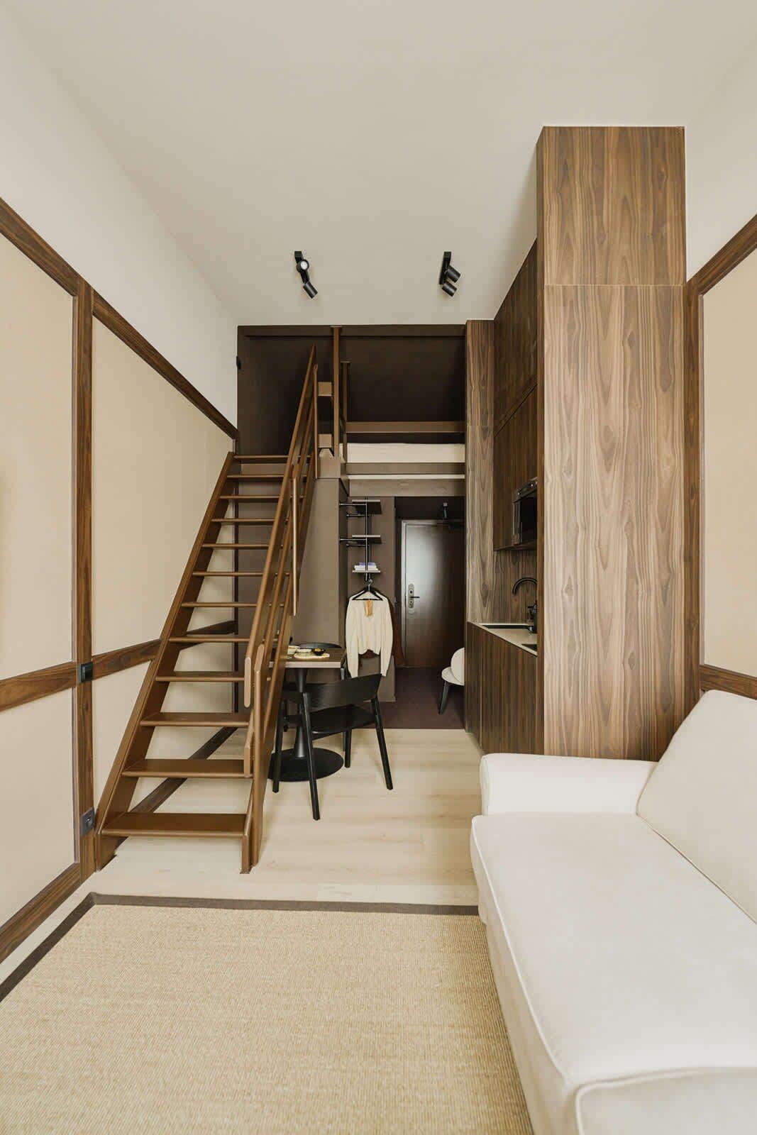 Duplex, 1 King Bed with Sofa bed