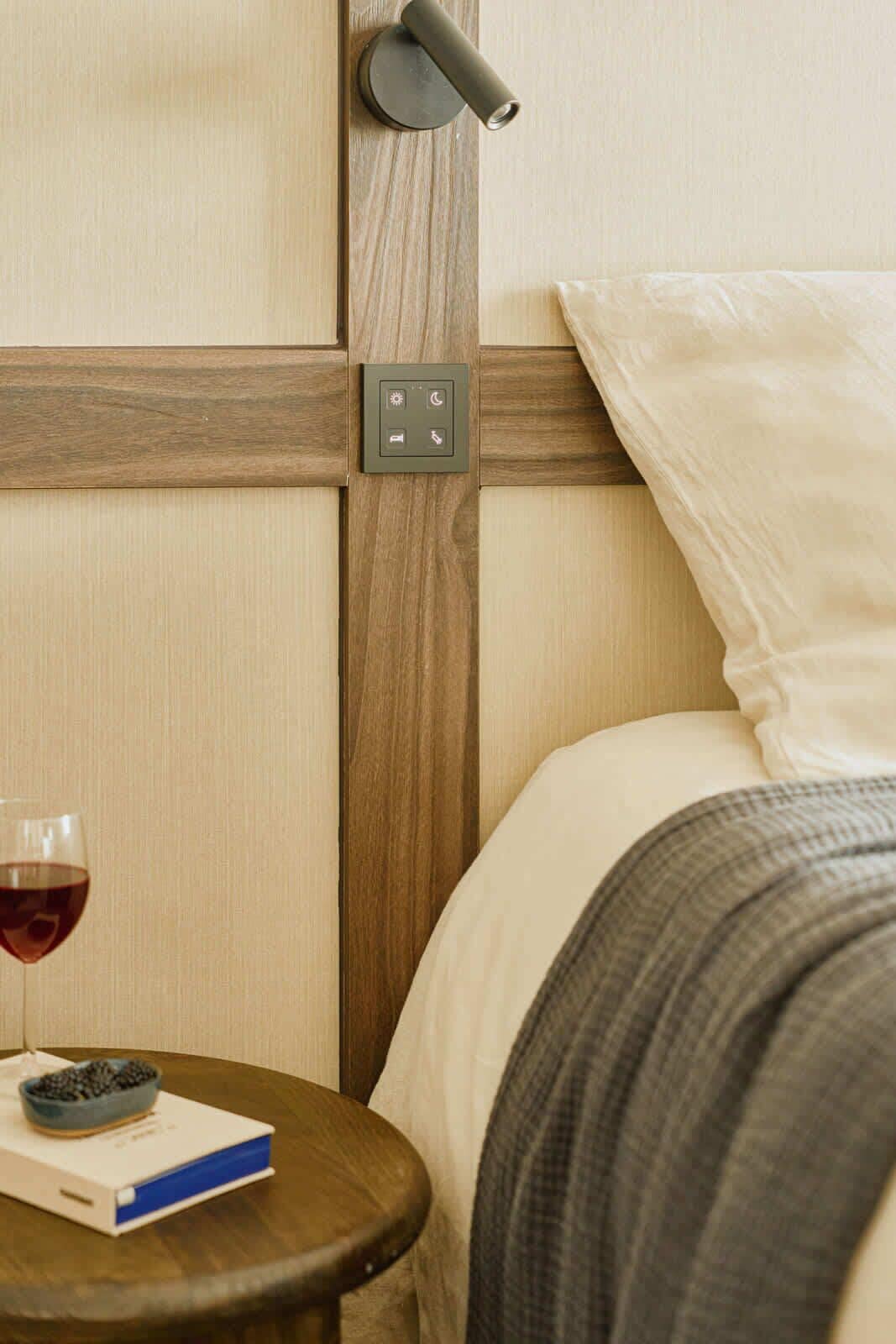 Deluxe studio | Een laptopwerkplek, verduisterende gordijnen, reisbedje, gratis wifi