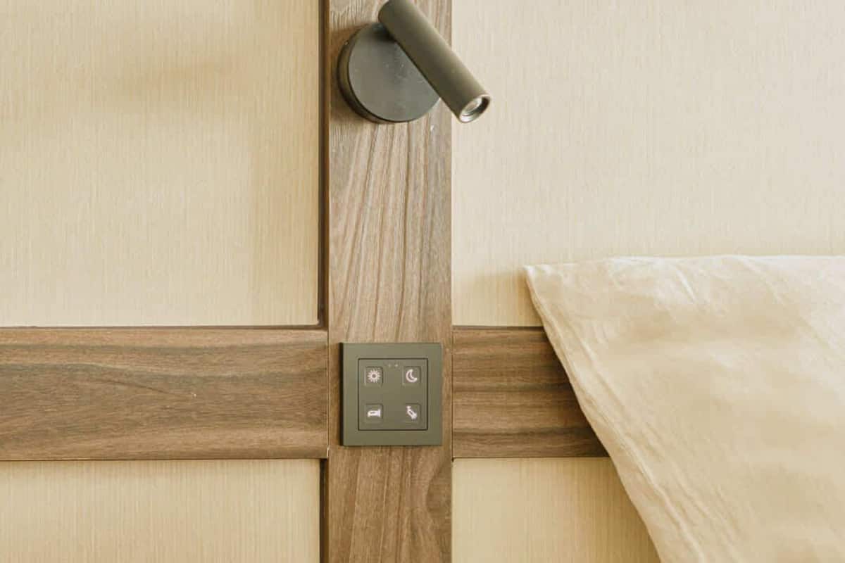 Deluxe studio | Een laptopwerkplek, verduisterende gordijnen, reisbedje, gratis wifi