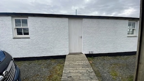 Room, 1 Bedroom, Smoking | Exterior