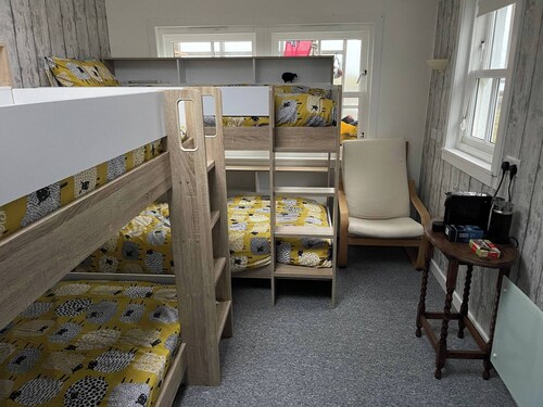 Room-bunk bed Room for 4 Next to the sea