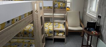 Room-bunk bed Room for 4 Next to the sea