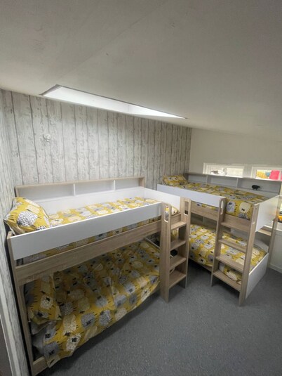 Room-bunk bed Room for 4 Next to the sea