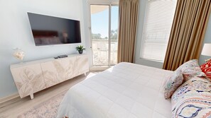 Condo, 3 Bedrooms | 3 bedrooms, iron/ironing board, free WiFi