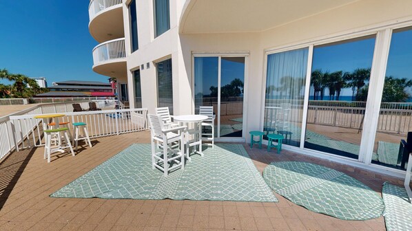 Condo, 3 Bedrooms | Outdoor dining