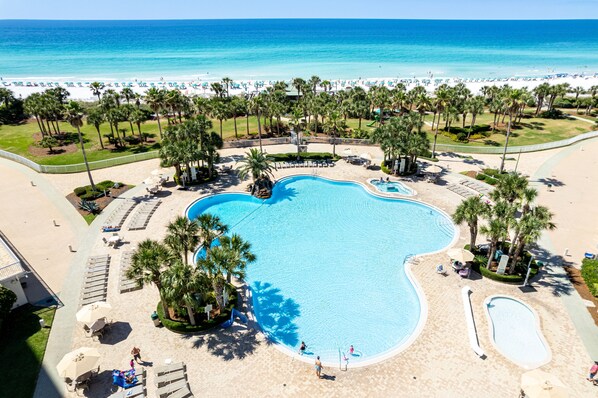 Condo, 3 Bedrooms | Pool