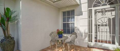 House, 3 Bedrooms | Outdoor dining