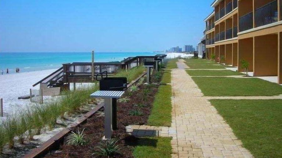 Coral Reef Club 32 1 Bedroom Condo