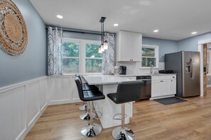 House, 3 Bedrooms | Private kitchen - Relaxing Retreat Near North Hills & Downtown 3 Bedroom Home (Raleigh)