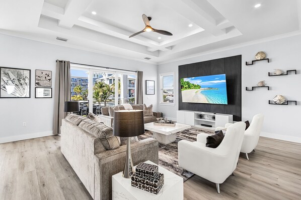 Ferienhaus, 6 Schlafzimmer | Wohnbereich | Smart-TV